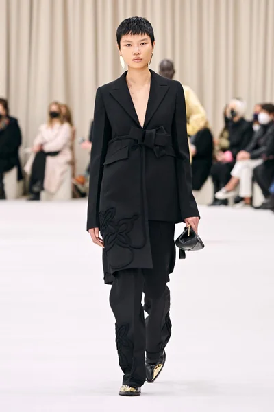 Look 21